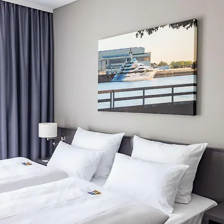 Hotel Atlantic Vegesack 4*